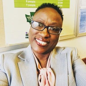 Meet your Posher, Lynn